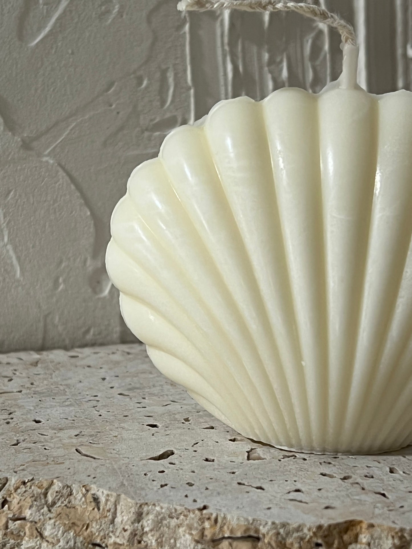 Classiicollection's handcrafted shell, front picture